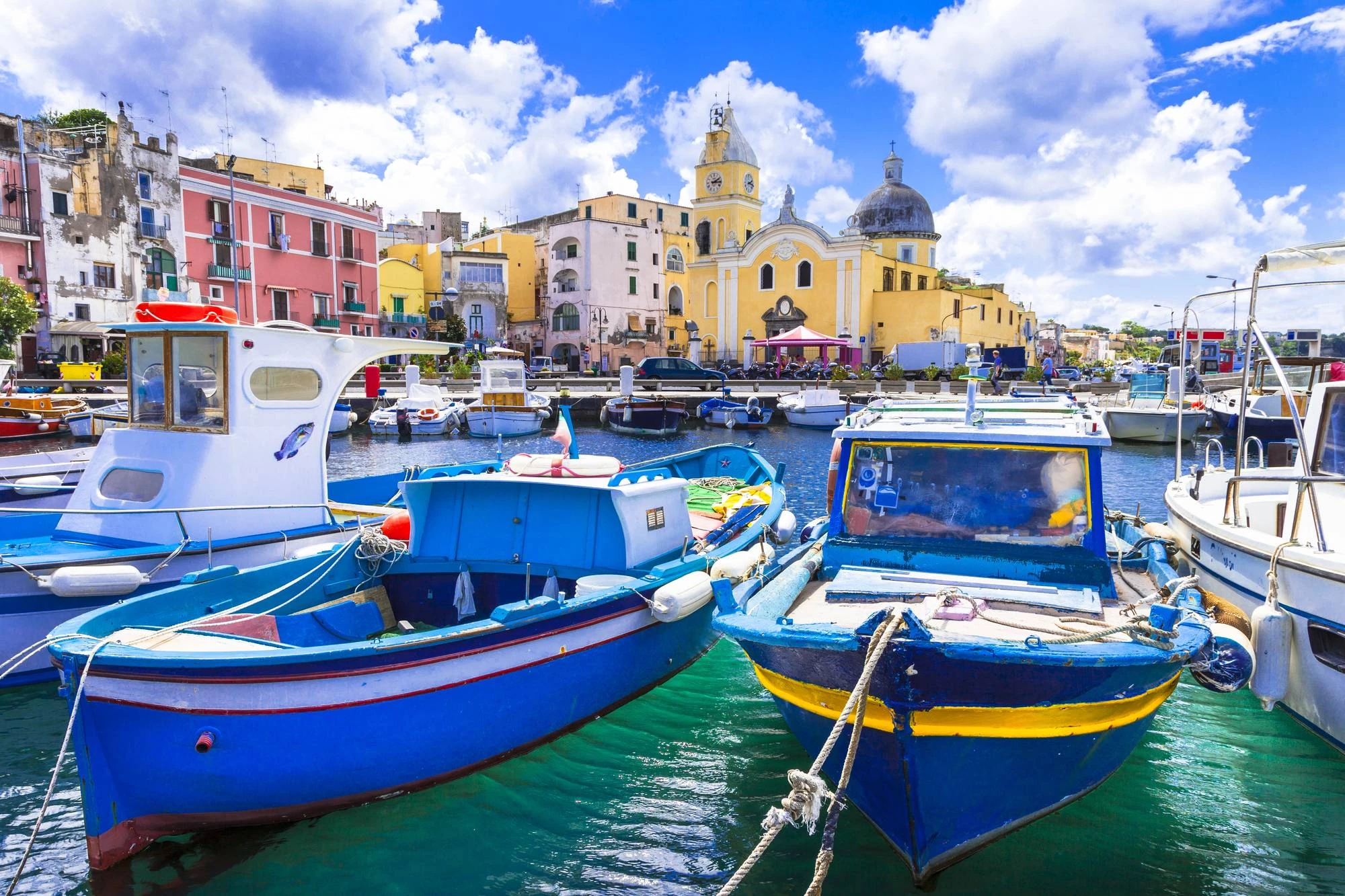 Palace Avalos, Abbey of St. Michael the Archangel, Marina Grande, Marina Corricella, Marina Chiaiolella, Chiaiolella, Chiaia, Pozzo Vecchio, Vivara, Monastery of Santa Margherita Nuova, Procida, Bay of Naples, Italian islands, Campania, Terra Murata, Marina Corricella, Marina Grande, Marina Chiaiolella, Pozzo Vecchio, Vivara island, volcanic island, Procida beaches, travel to Italy, authentic Italy, quiet destinations, Palača Avalos, Opatija Svetog Mihaela Arkanđela, Marina Grande, Marina Corricella, Marina Chiaiolella, Chiaiolella, Chiaia, Pozzo Vecchio, Vivara, Samostan Santa Margherita Nuova, Procida, Napuljski zaljev, Talijanski otoci, Campania, Terra Murata, Marina Corricella, Marina Grande, Marina Chiaiolella, Pozzo Vecchio, Vivara otok, vulkanski otok, plaže Procide, putovanje u Italiju, autentična Italija, mirna odredišta