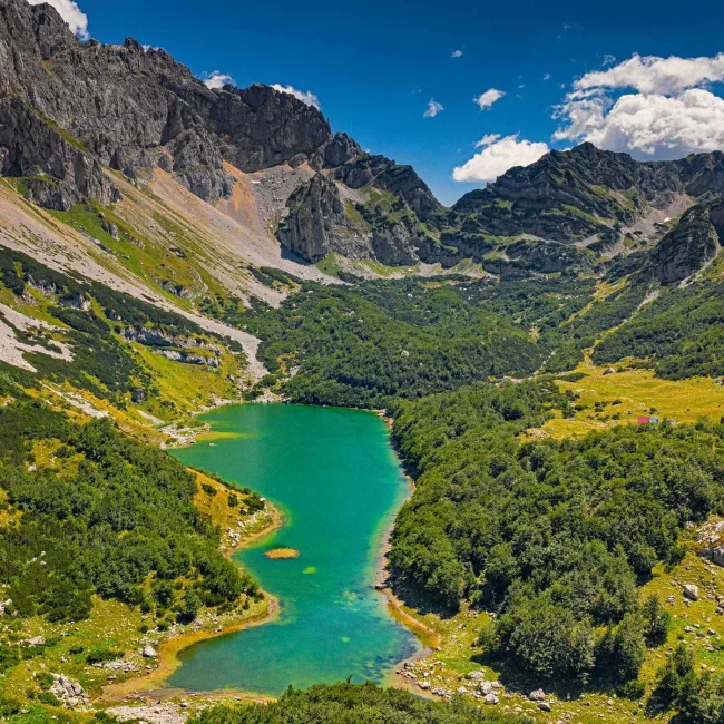 Škrčko jezero, Škrčka jezera, Durmitor, planinske oči Durmitora, ledenjačka jezera, Nacionalni park Durmitor, Crna Gora, Bobotov kuk, Veliko Škrčko jezero, Malo Škrčko jezero, Škrčko Lake, Škrčko Lakes, Durmitor, mountain lakes of Durmitor, glacial lakes, Durmitor National Park, Montenegro, Bobotov Kuk, Large Škrčko Lake, Small Škrčko Lake