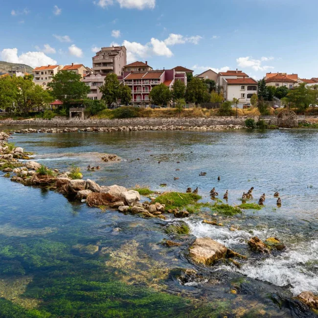 Trebišnjica, Hercegovina, Trebinje, Bileća, Bilećko jezero, ponornica, rijeka koja nestaje, krški krajolik, Arslanagića most, Bosna i Hercegovina, Trebišnjica river, Herzegovina, Trebinje, Bileća, Bileća Lake, sinking river, disappearing river, karst landscape, Arslanagića Bridge, Bosnia and Herzegovina