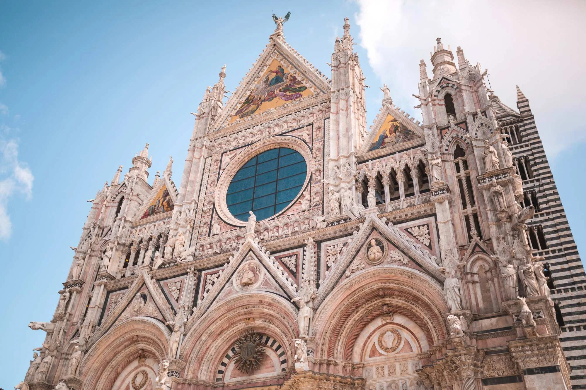 Siena, Italija, Toskana, što vidjeti u Sieni, Piazza del Campo, Palio, katedrala u Sieni, povijest Siene, Firenca, Medici, srednjovjekovni grad, znamenitosti Siene, putovanje Italija, vodič Siena, Siena, Italy, Tuscany, things to do in Siena, Piazza del Campo, Palio, Siena Cathedral, history of Siena, Florence, Medici family, medieval city, Siena attractions, travel Italy, Siena guide