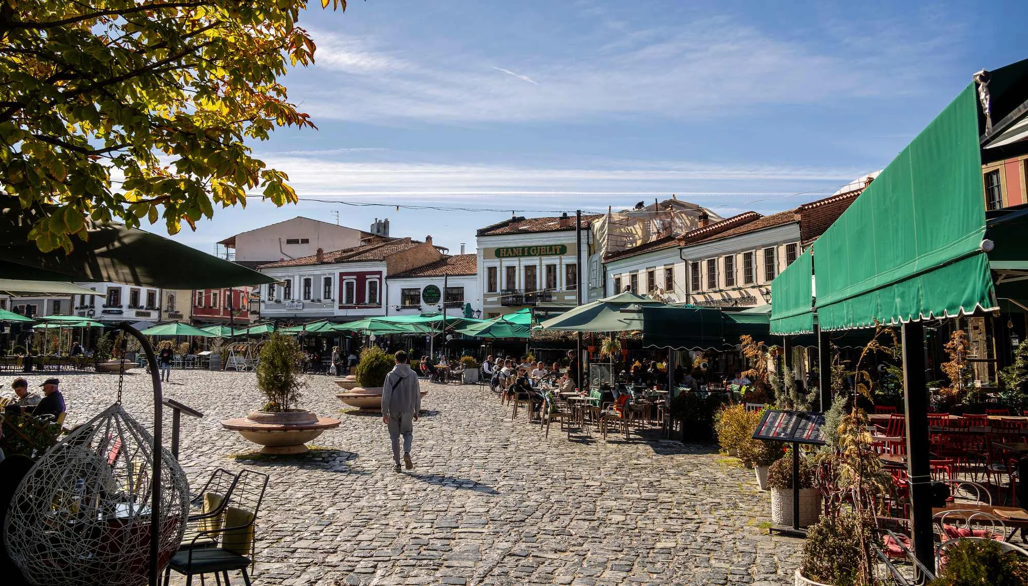 Korçë: the city of culture, the Old Bazaar, and mountain landscapes in the heart of Albania