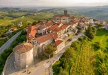 Šmartno, Goriška brda, Nova Gorica, Slovenija, srednjovjekovno selo, Gonjače vidikovac, vinarije Slovenija, izlet Slovenija, što vidjeti u Sloveniji, Šmartno, Goriška brda, Nova Gorica, Slovenia, medieval village, Gonjače viewpoint, Slovenia wineries, Slovenia trip, what to see in Slovenia